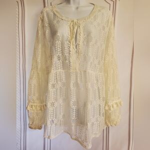 Loveriche NWOT Lace Top
